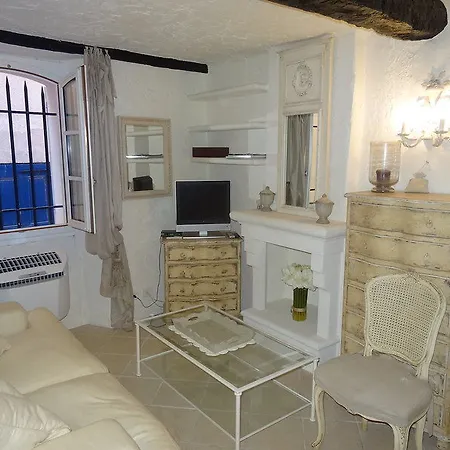 Tropez Apartman
