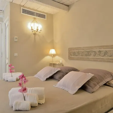 Tropez Apartman *